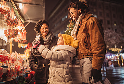 holiday market christmas family mother father child happy 400