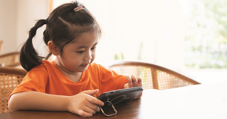 Navigating Screen Time Recommendations with Neurodiverse Children